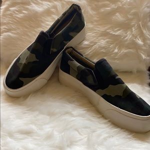 Camp slip on shoes